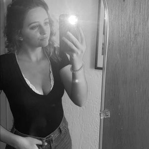 Meet your Posher, Gabrielle